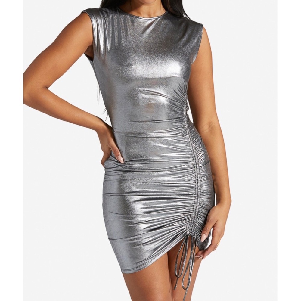 Metallic Silver Bodycon Party Dress Ruched Side Size Medium Sleeveless NWT Party